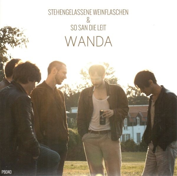 Wanda Stehengelassene Weinflaschen Austriancharts At